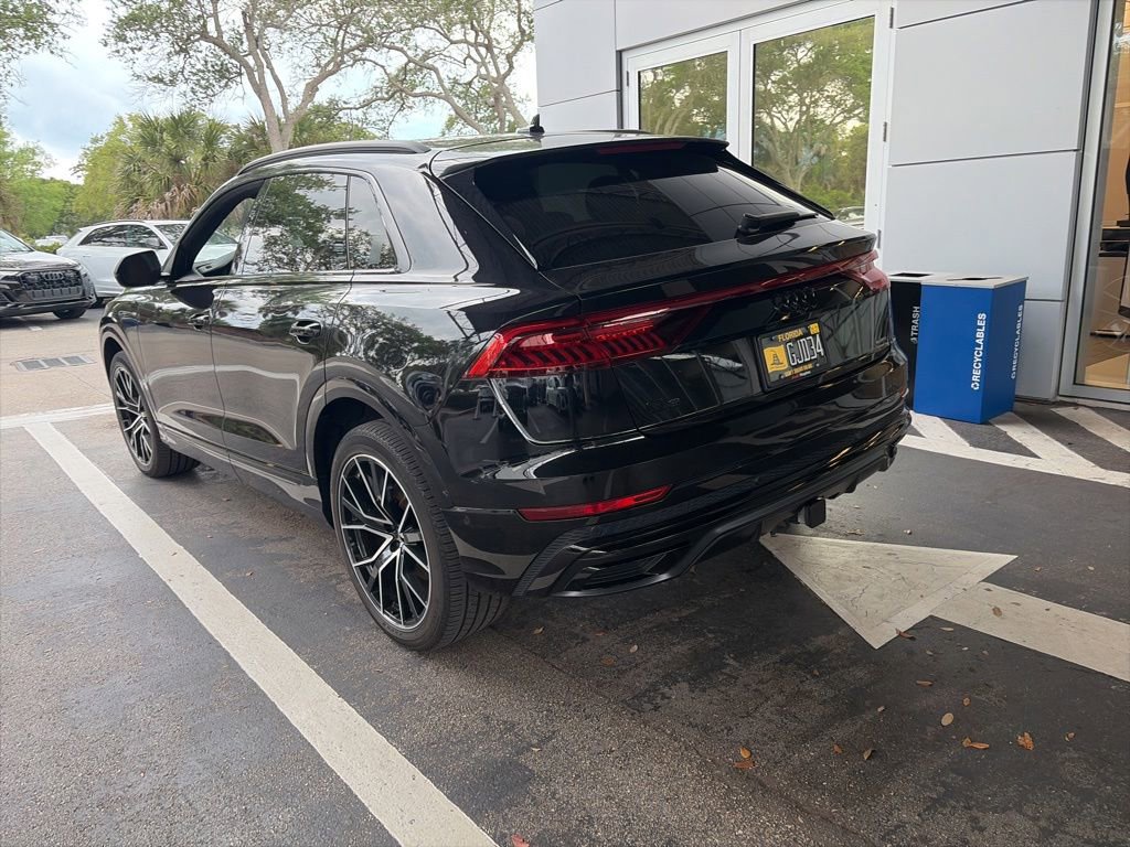 Used 2021 Audi Q8 Premium Plus w/ Premium Plus Package AWD/4WD image 2