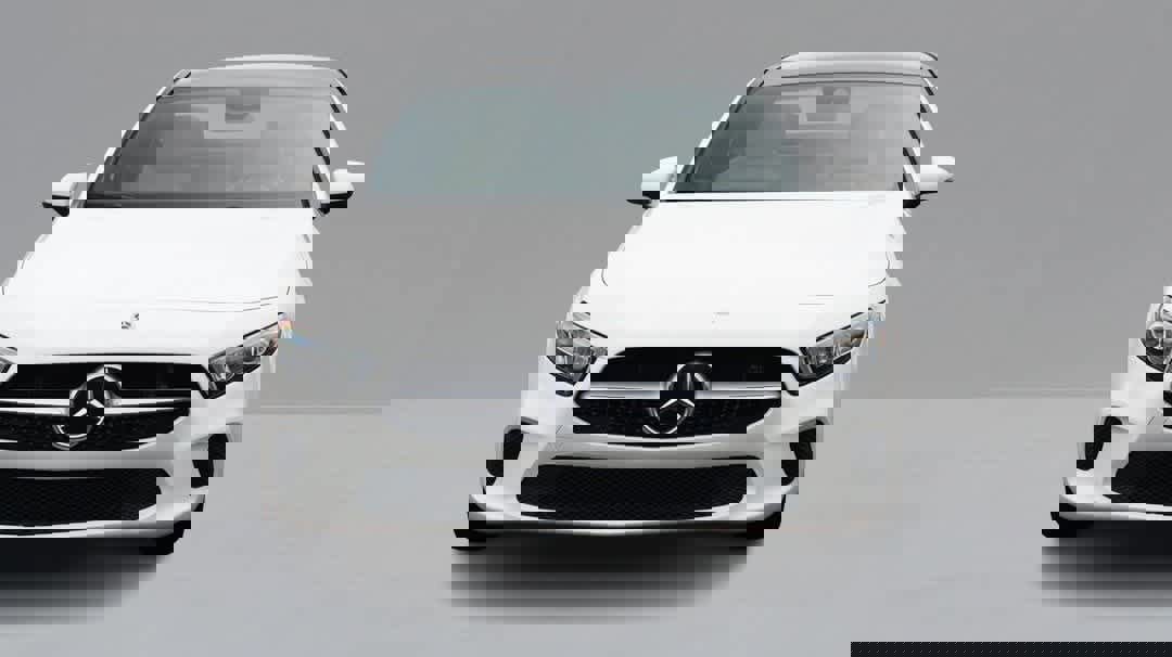 Used 2022 Mercedes-Benz A 220 4MATIC image 2