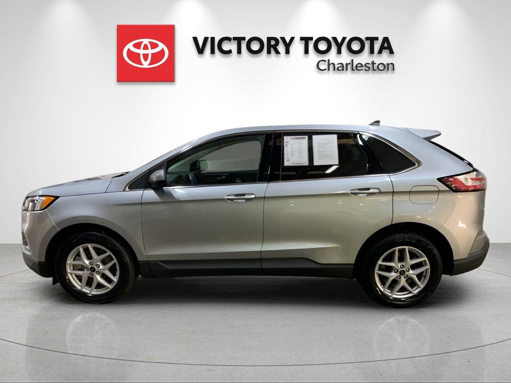 Used 2024 Ford Edge SEL image 3