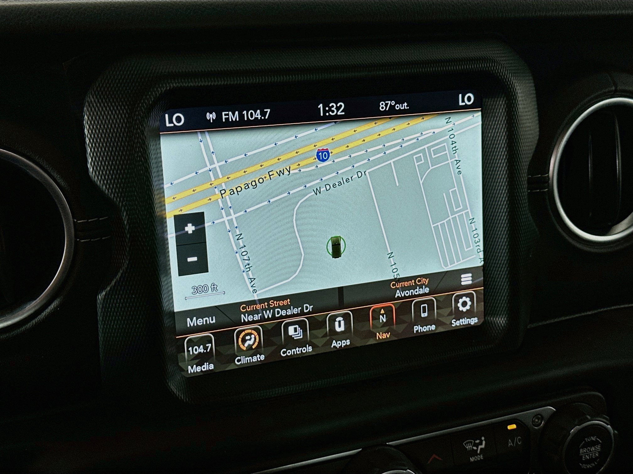 Used 2023 Jeep Wrangler Unlimited Sahara AWD/4WD image 21