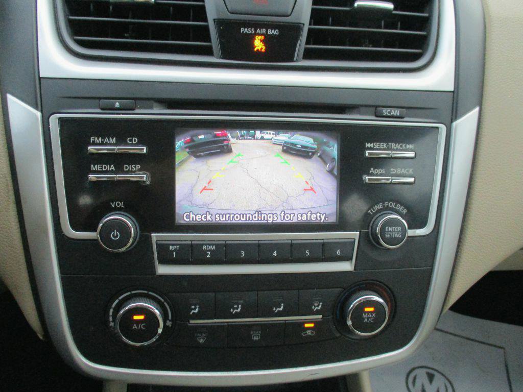 Used 2016 Nissan Altima 2.5 S image 10