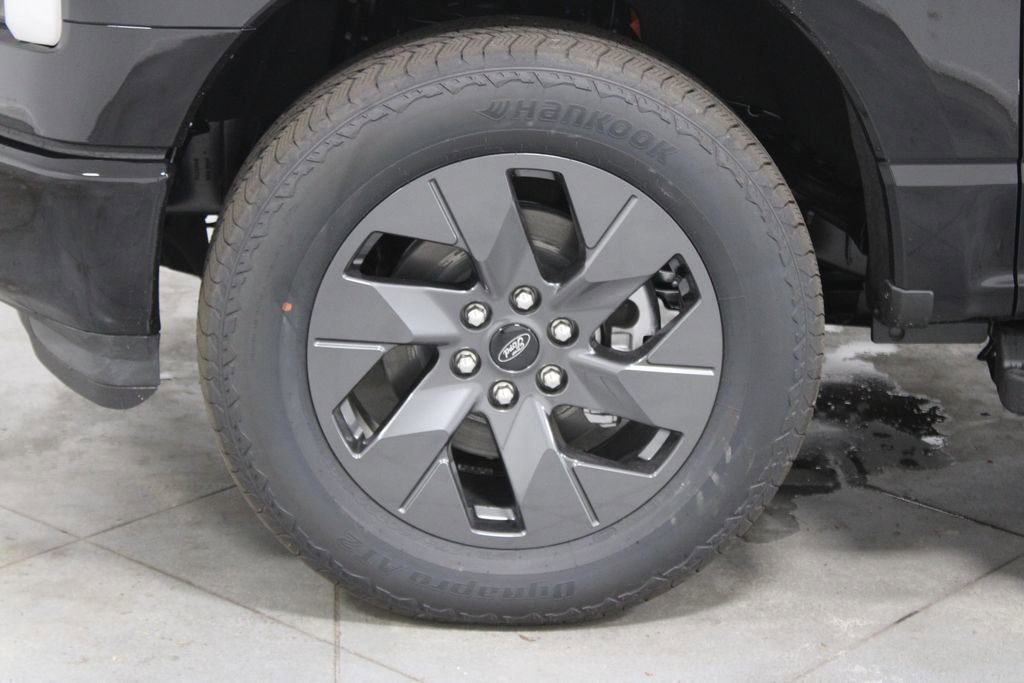 New 2025 Ford F150 Lightning Flash image 5