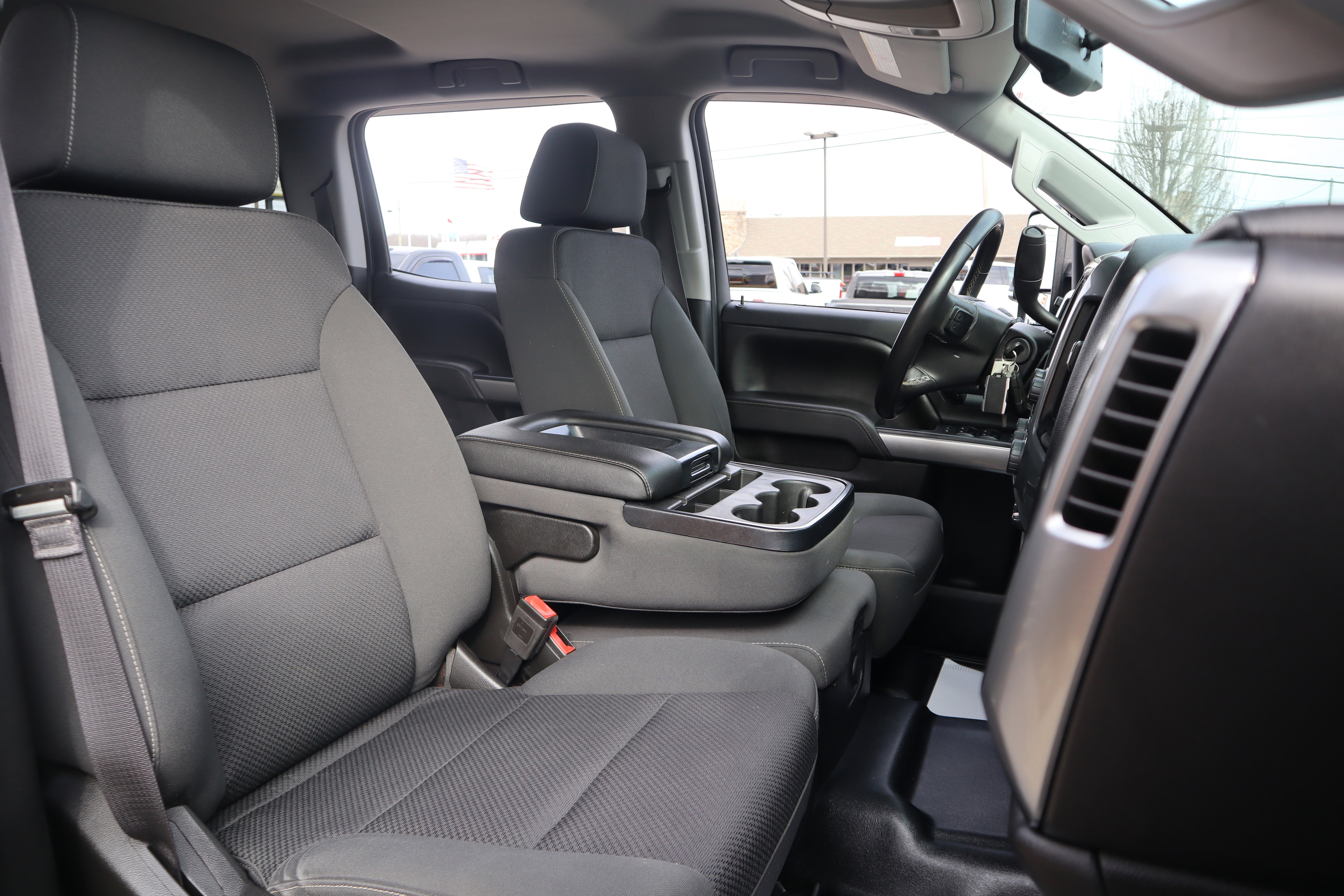 Used 2016 Chevrolet Silverado 2500 LT w/ LT Convenience Package image 28