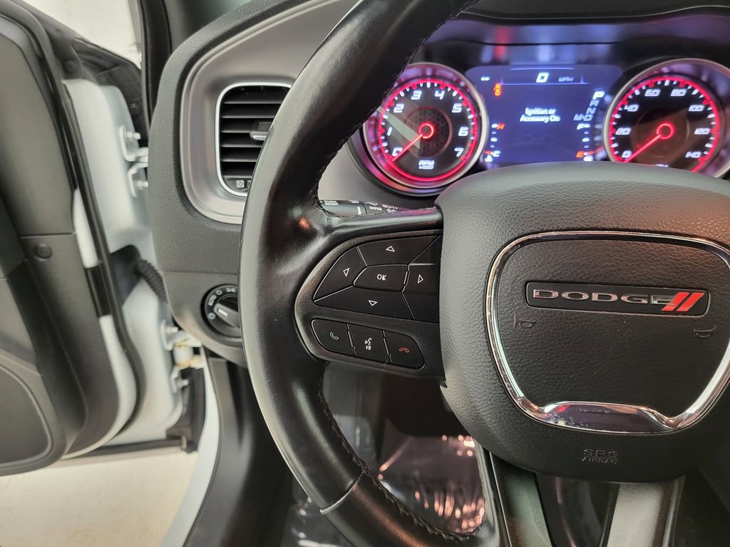 Used 2023 Dodge Charger SXT image 5