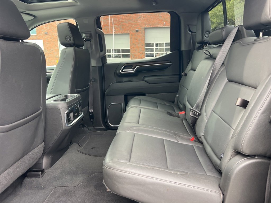 Used 2022 GMC Sierra 1500 SLT w/ SLT Premium Plus Package image 24