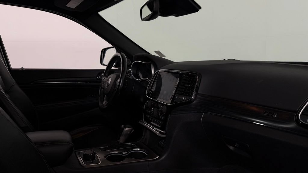 Used 2021 Jeep Grand Cherokee Limited AWD/4WD image 34