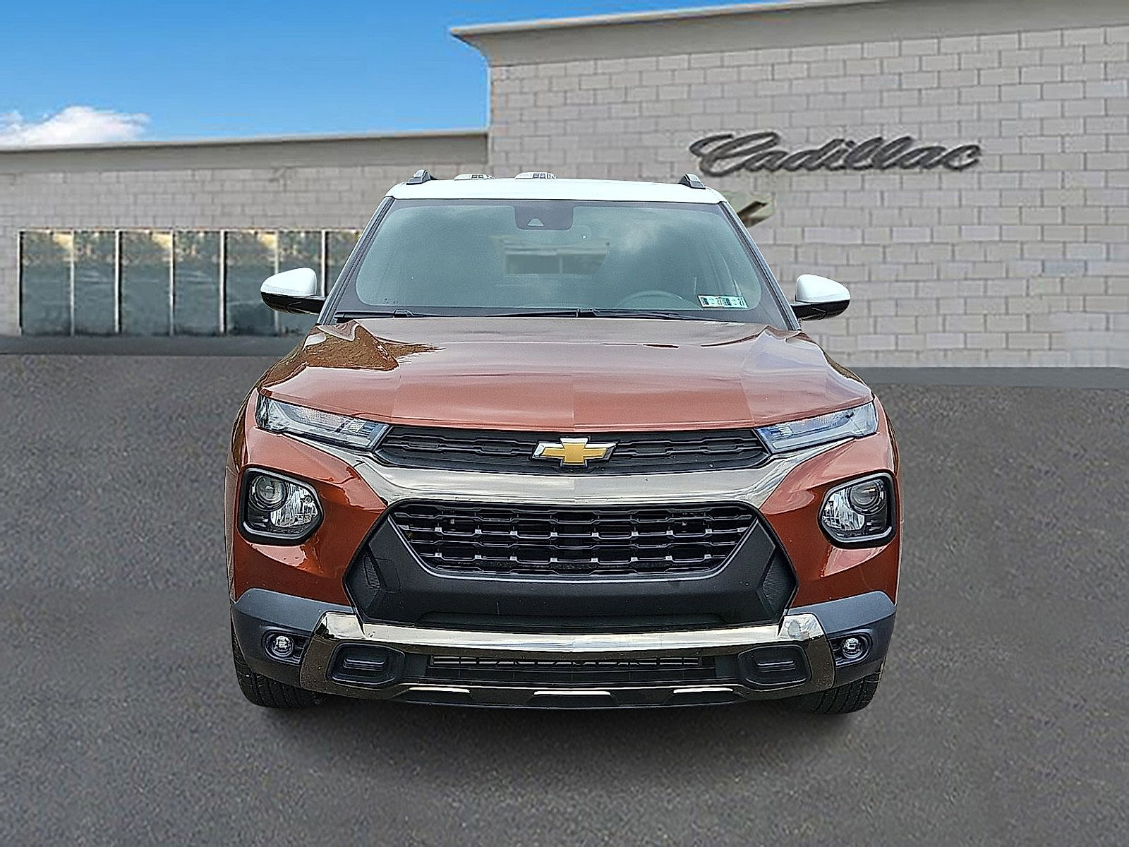 Used 2021 Chevrolet TrailBlazer ACTIV w/ Convenience Package FWD image 2