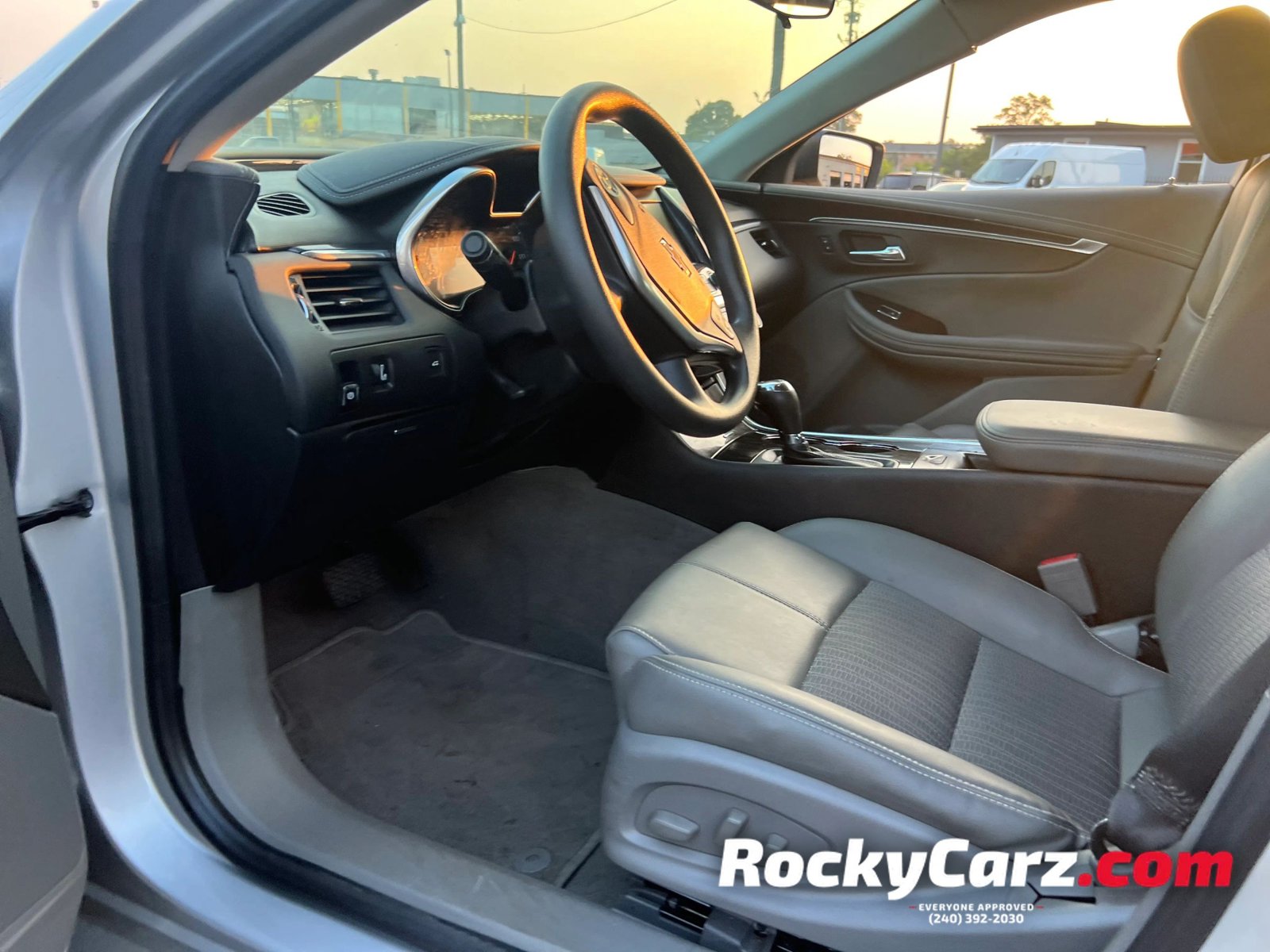 Used 2019 Chevrolet Impala LS FWD image 13