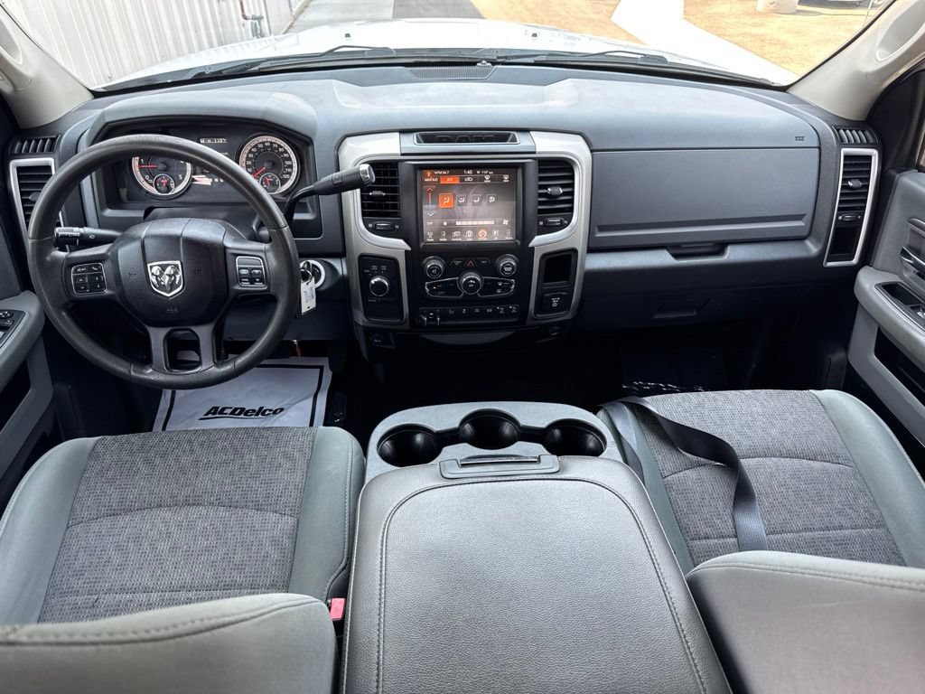 Used 2016 RAM 3500 SLT w/ Cold Weather Group AWD/4WD image 11