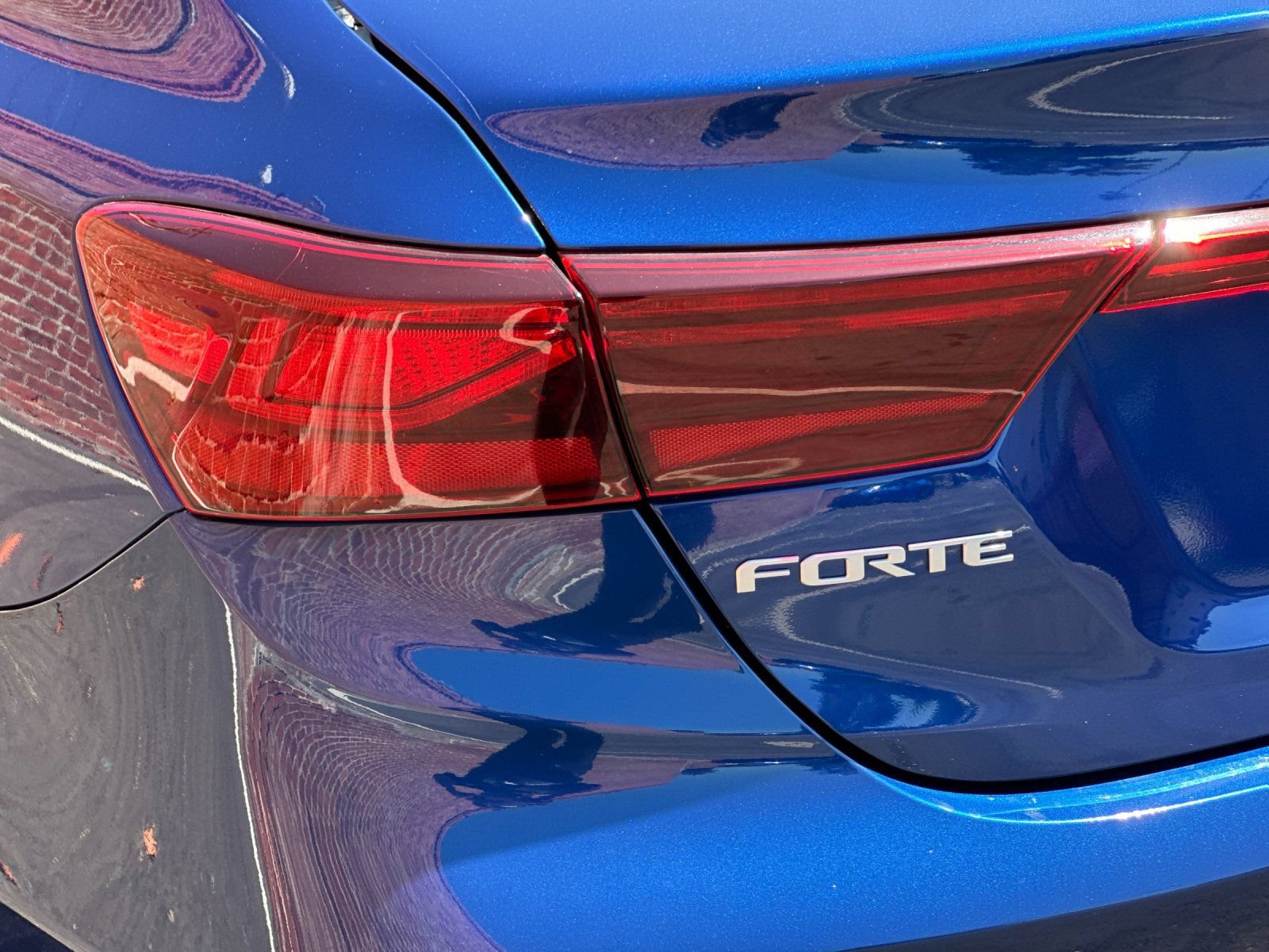 Certified 2024 Kia Forte LXS FWD image 33