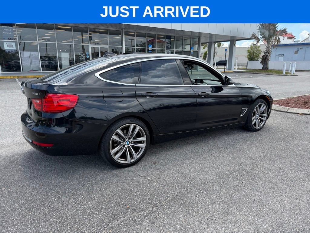 Used 2016 BMW 328i Gran Turismo xDrive AWD/4WD image 3