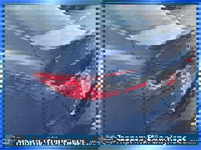 Certified 2025 Toyota Camry SE image 11