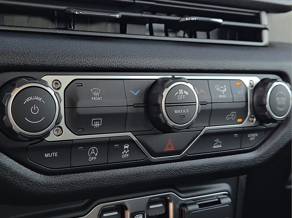 New 2026 Jeep Wrangler Sport AWD/4WD image 17