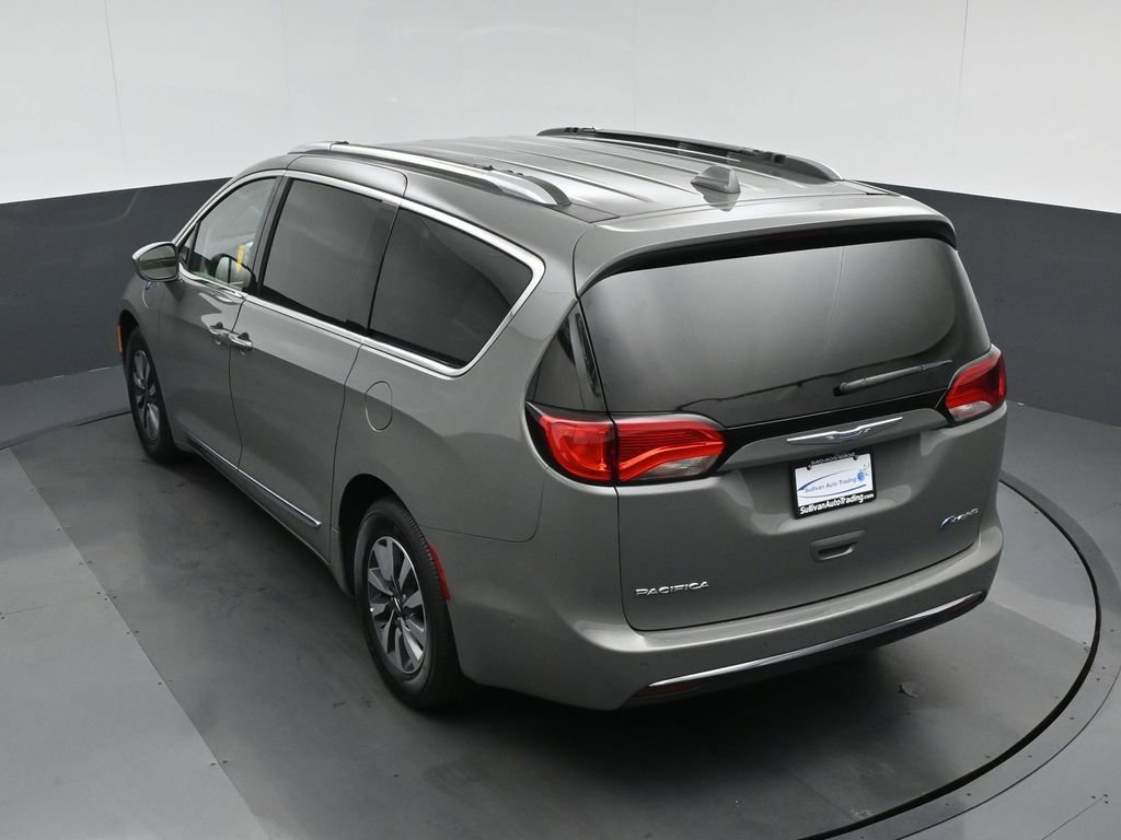 Used 2020 Chrysler Pacifica Limited w/ Advanced Safetytec Group image 76