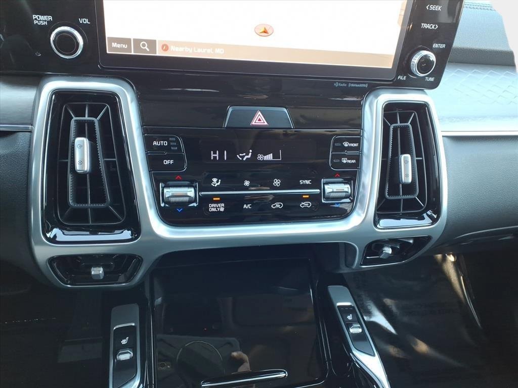 Used 2022 Kia Sorento SX w/ Panoramic Sunroof Package image 21