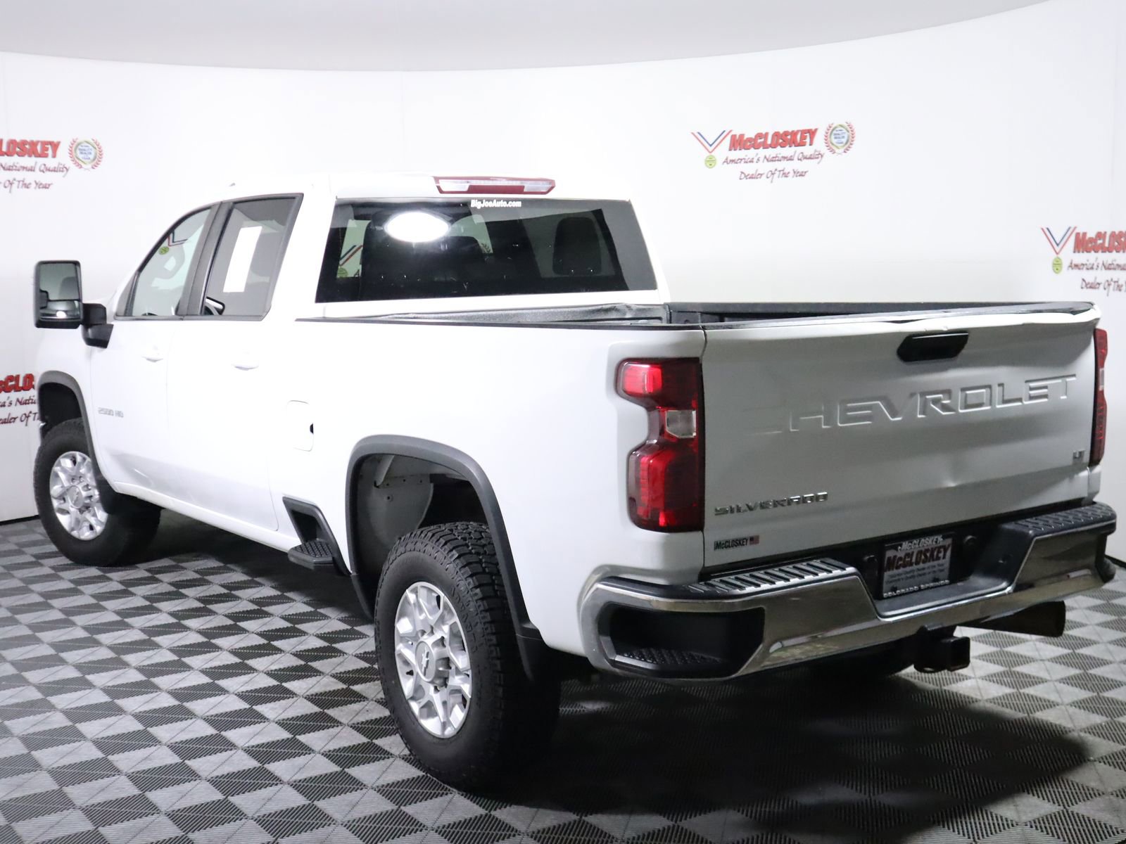 Used 2020 Chevrolet Silverado 2500 LT w/ Z71 Off-Road Package image 12