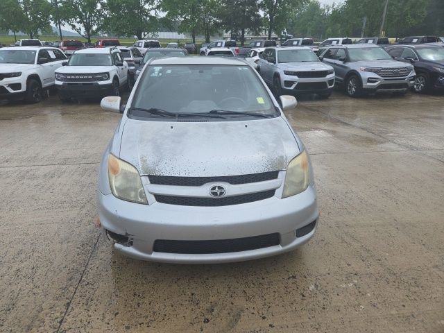 Used 2006 Scion xA FWD image 12