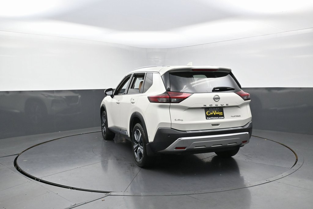 Used 2022 Nissan Rogue Platinum w/ Head-Up Display Package image 8