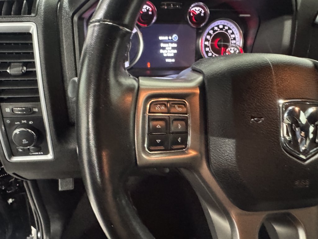 Used 2022 RAM 1500 Warlock AWD/4WD image 5