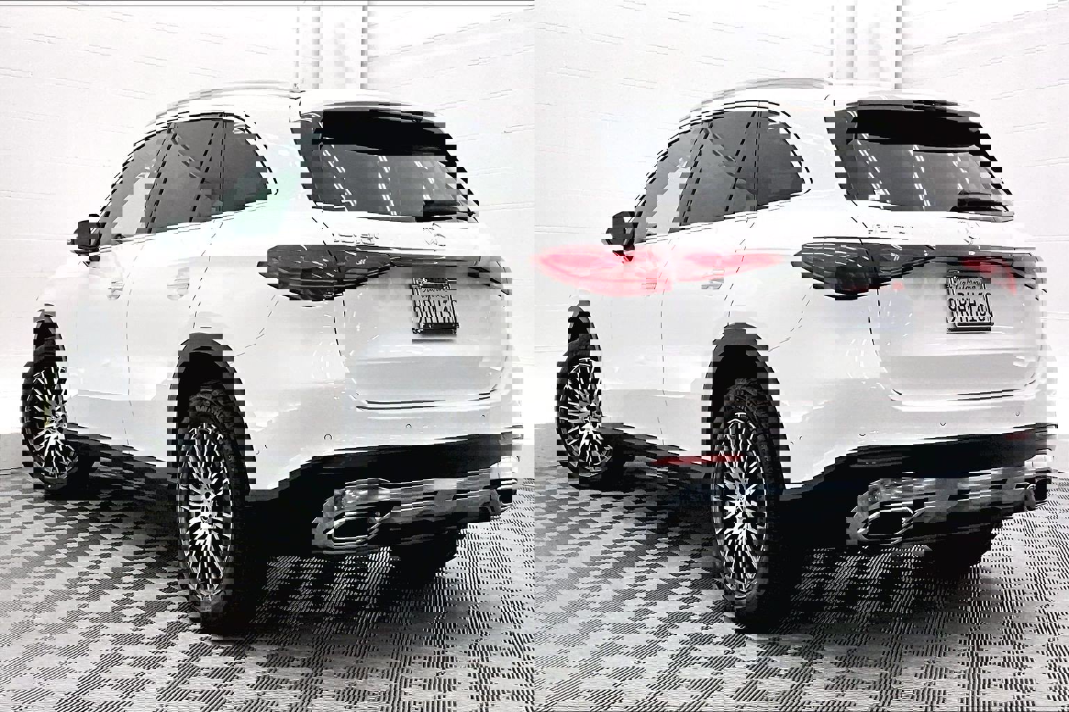 Certified 2025 Mercedes-Benz GLC 300 image 10