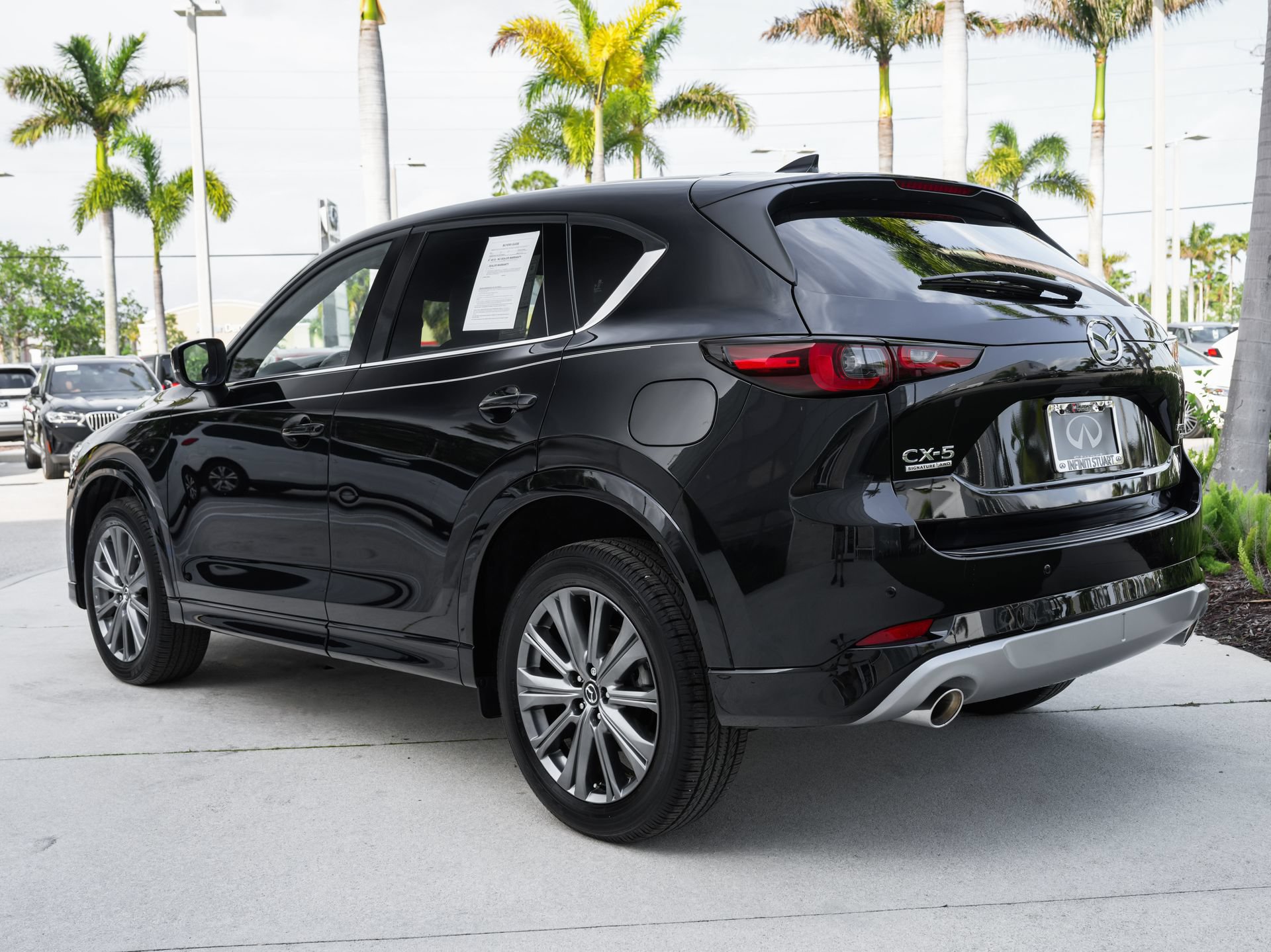 Used 2025 MAZDA CX-5 Signature AWD/4WD image 23