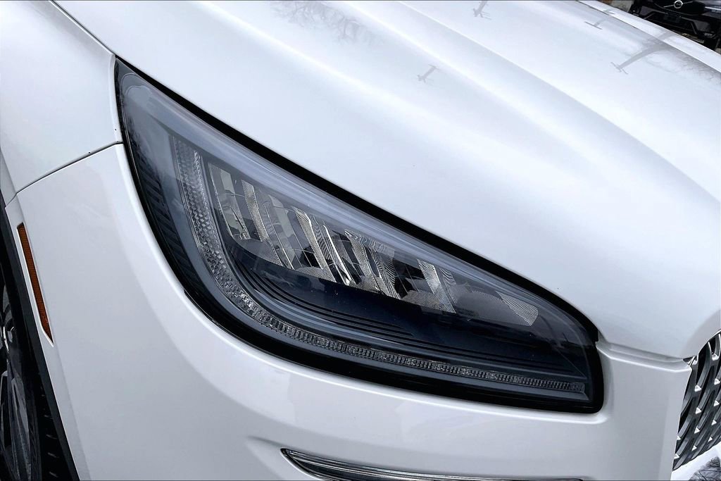 Used 2020 Lincoln Corsair Reserve w/ Elements Package image 32