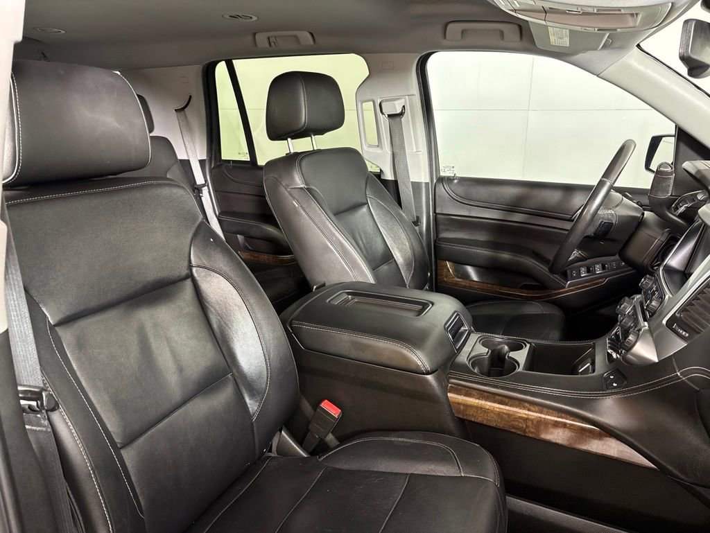 Used 2018 Chevrolet Tahoe LT w/ Luxury Package RWD image 23