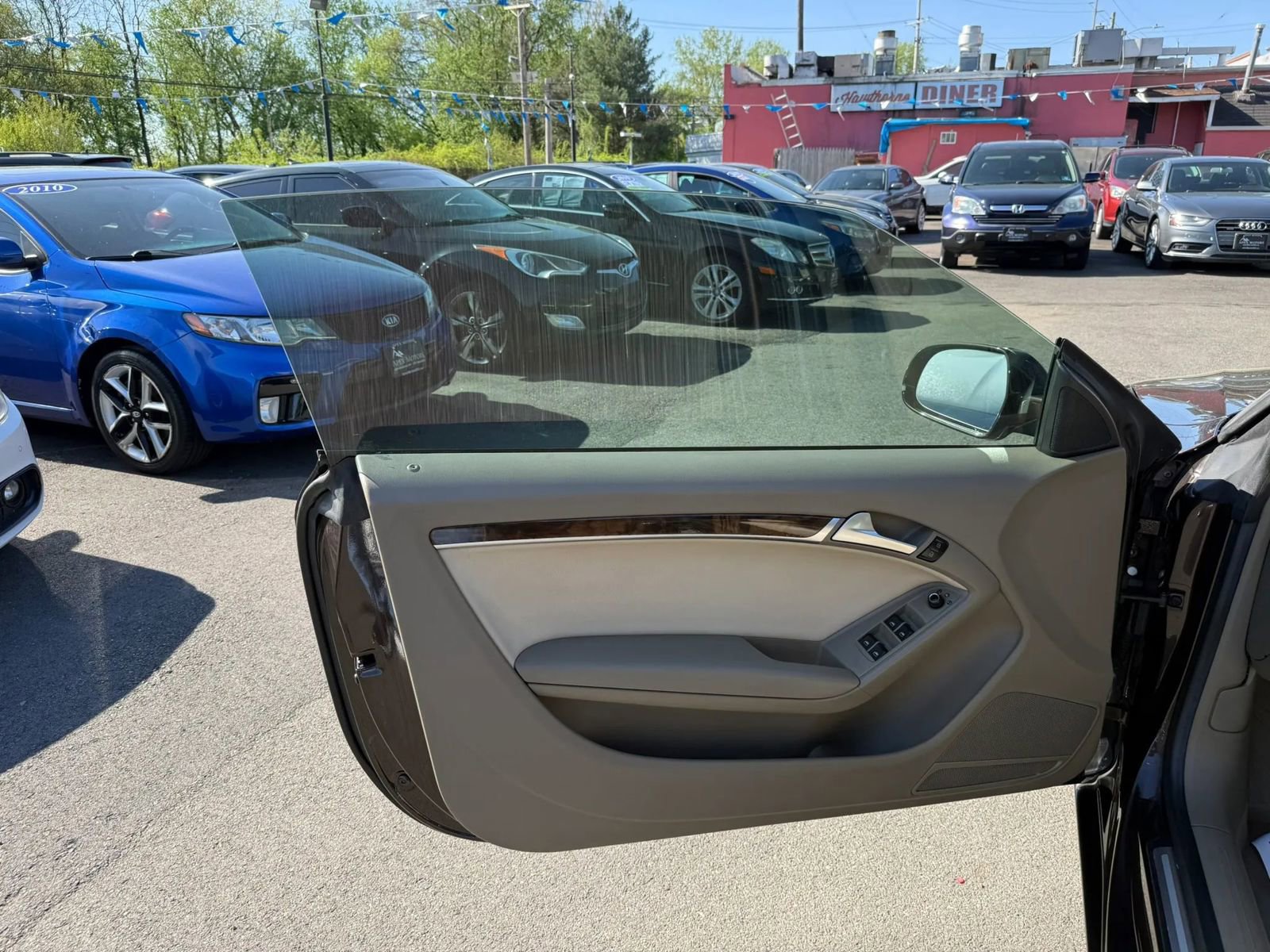 Used 2011 Audi A5 2.0T Premium Plus FWD image 17