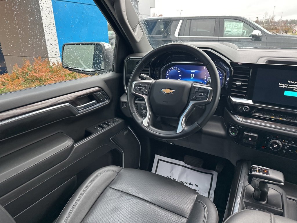 Used 2024 Chevrolet Silverado 1500 LTZ w/ Technology Package image 12