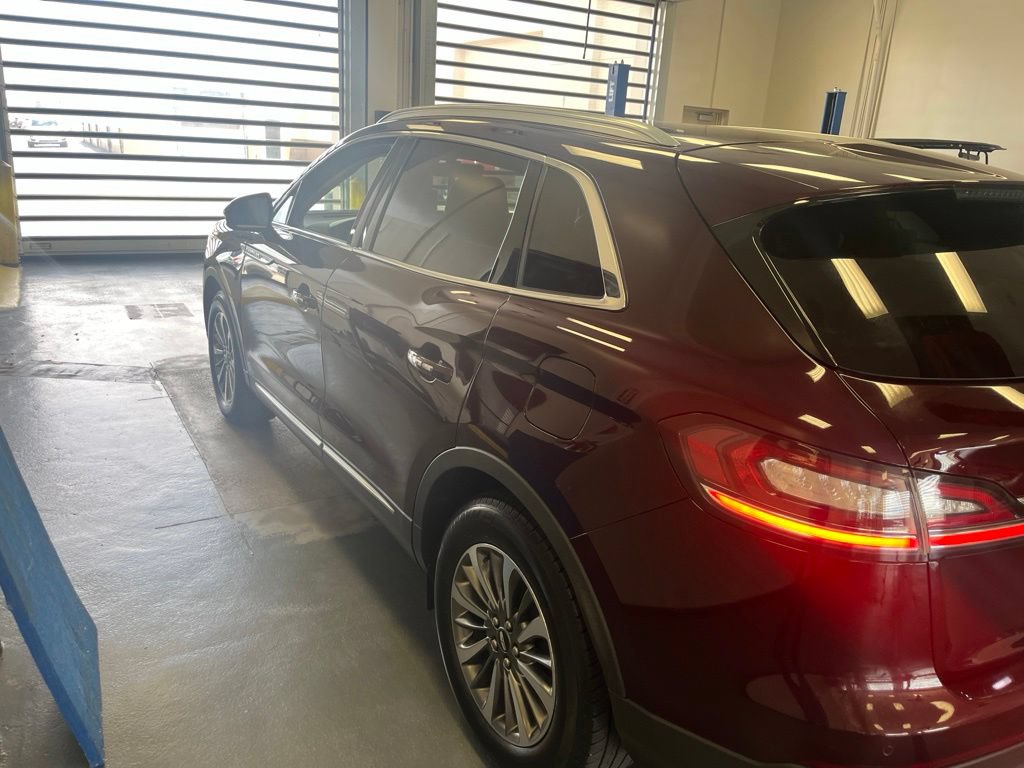 Used 2020 Lincoln Nautilus FWD w/ Equipment Group 101A image 8