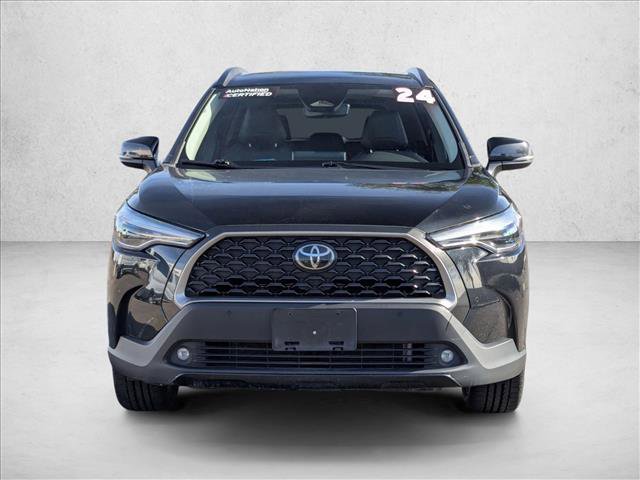 Used 2024 Toyota Corolla Cross XLE image 2