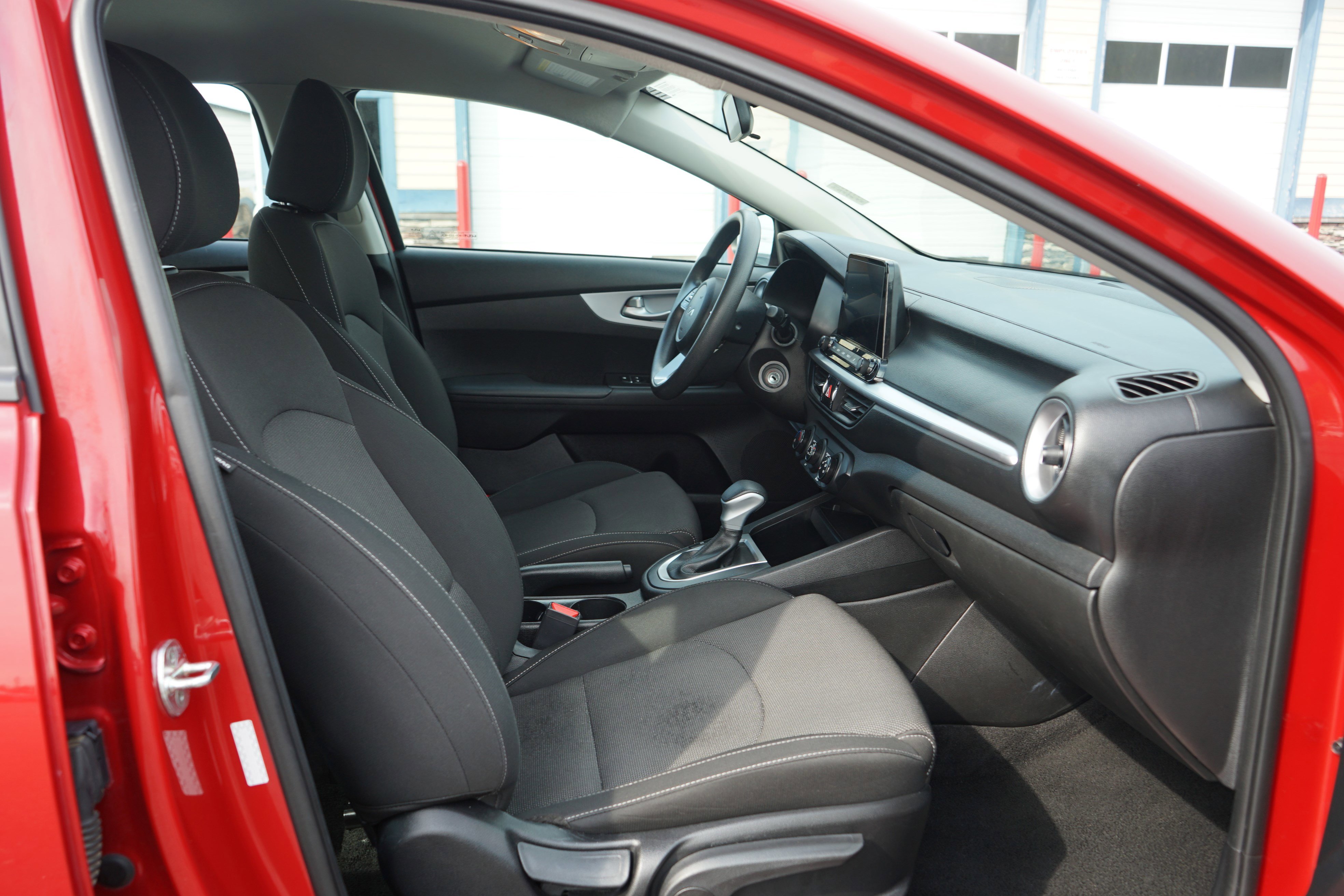 Used 2023 Kia Forte LXS FWD image 28