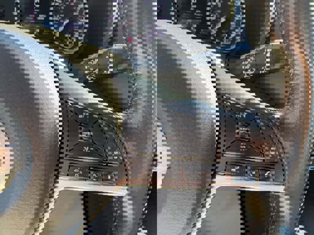 Used 2023 Nissan Sentra SV image 18