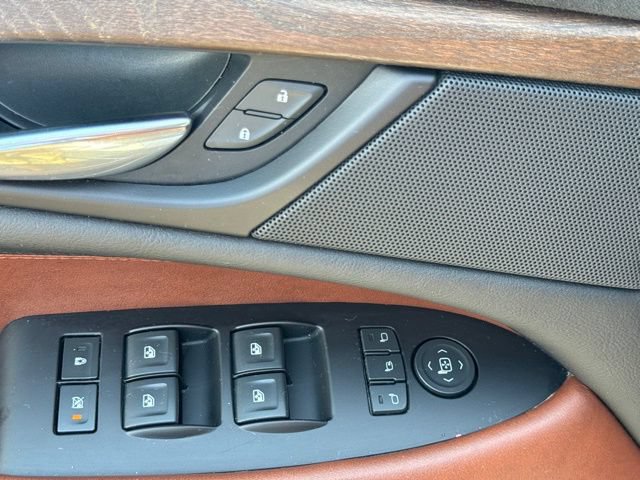Used 2020 Cadillac Escalade ESV Luxury AWD/4WD image 36