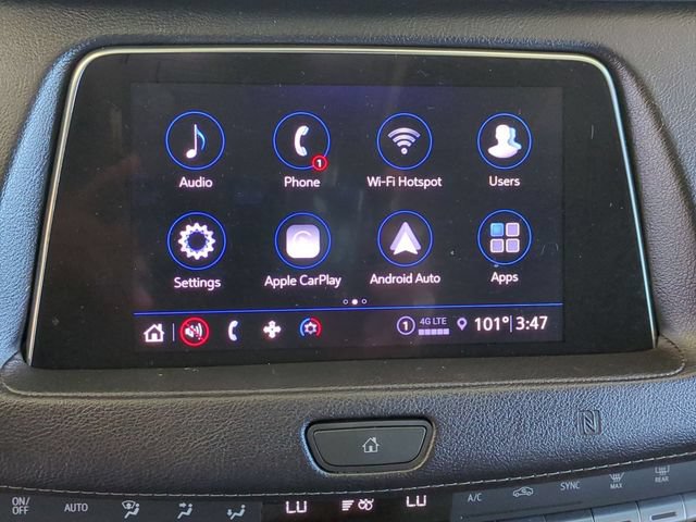 Used 2021 Cadillac XT4 Luxury w/ Cold Weather Package FWD image 16