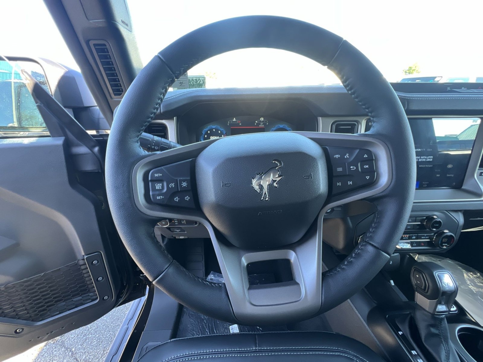 New 2026 Ford Bronco Outer Banks AWD/4WD image 16