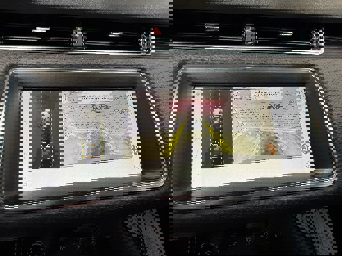 Used 2023 Land Rover Range Rover Evoque S image 19