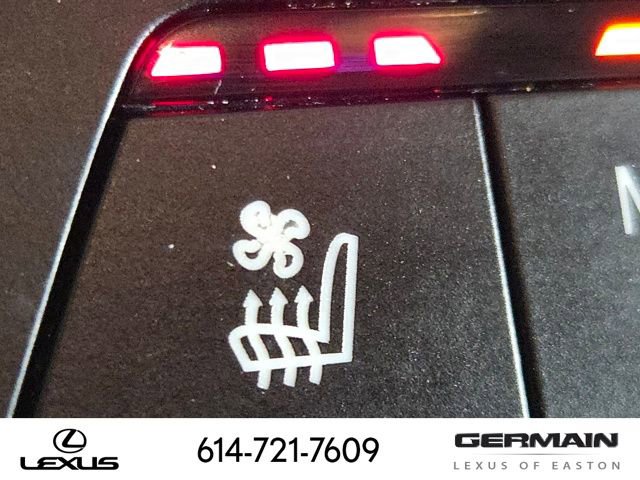 Used 2021 BMW X5 M50i w/ Executive Package image 37