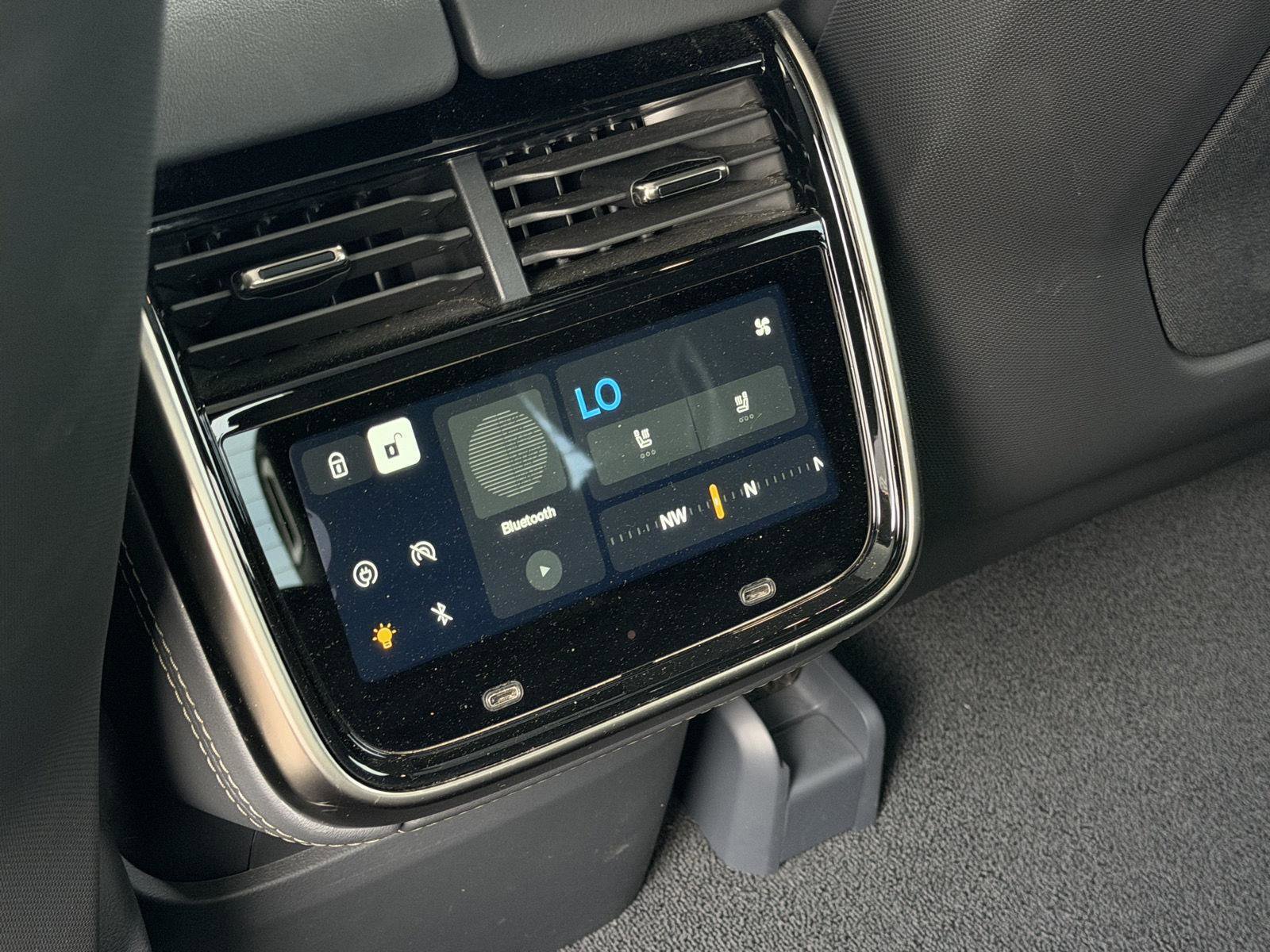 Used 2022 Rivian R1T Adventure image 55