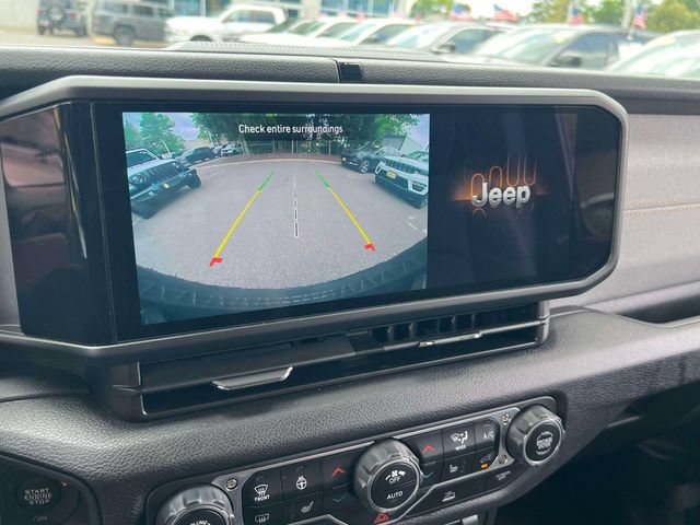 Used 2024 Jeep Wrangler Unlimited Sport AWD/4WD image 14