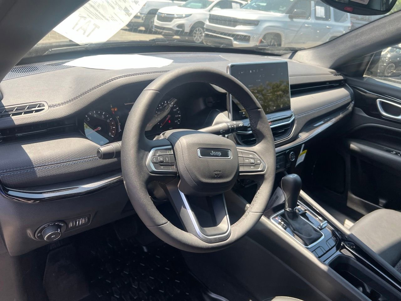 New 2026 Jeep Compass Latitude AWD/4WD image 15