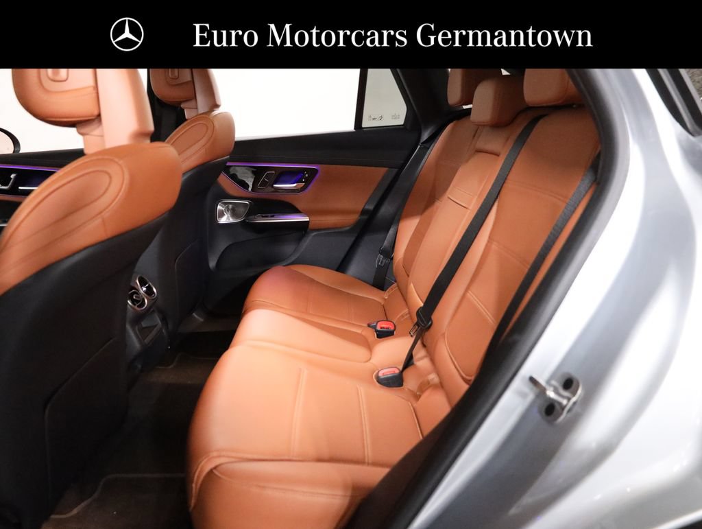 Used 2024 Mercedes-Benz GLC 300 4MATIC image 51