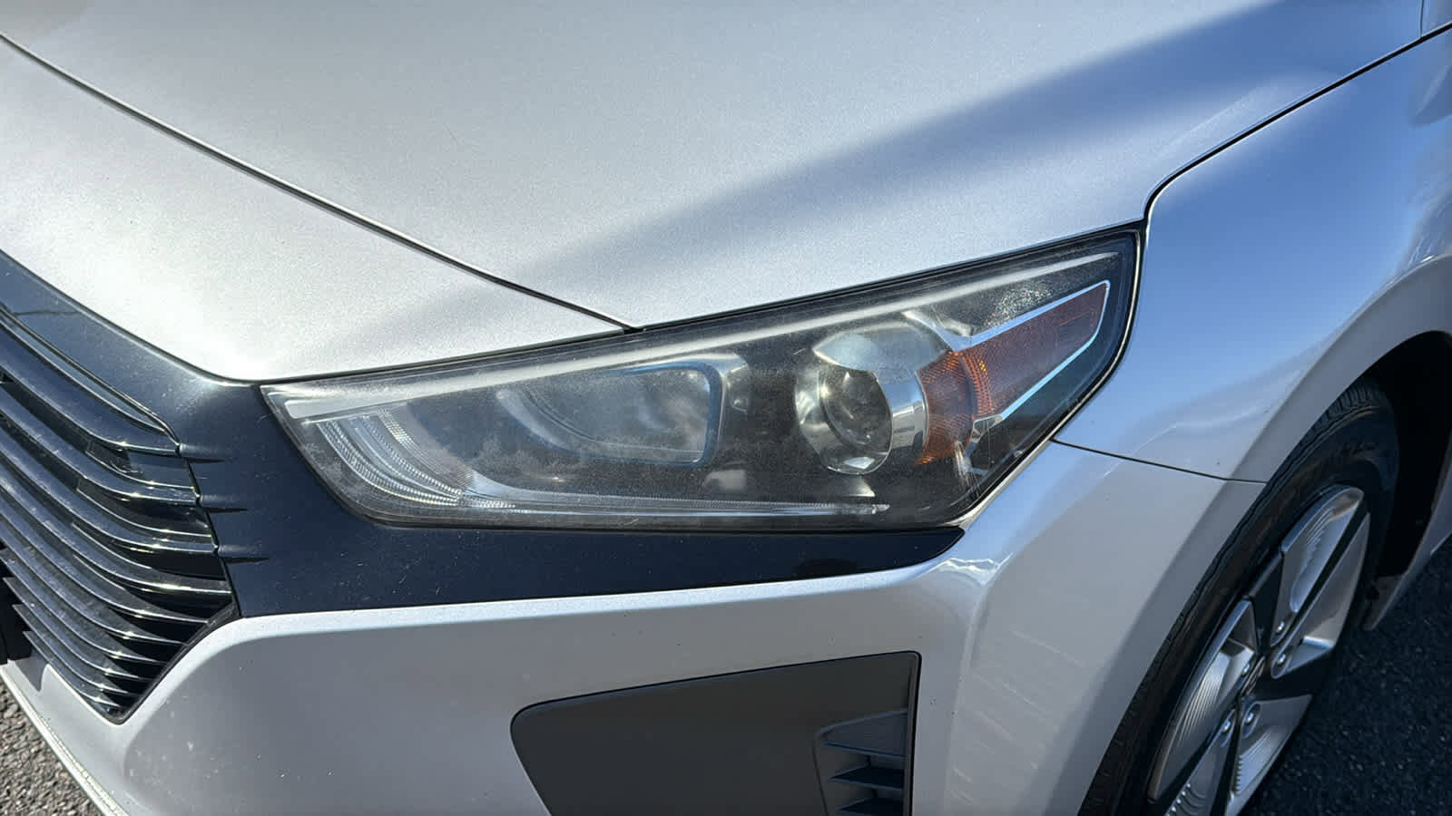 Used 2018 Hyundai Ioniq Blue image 9