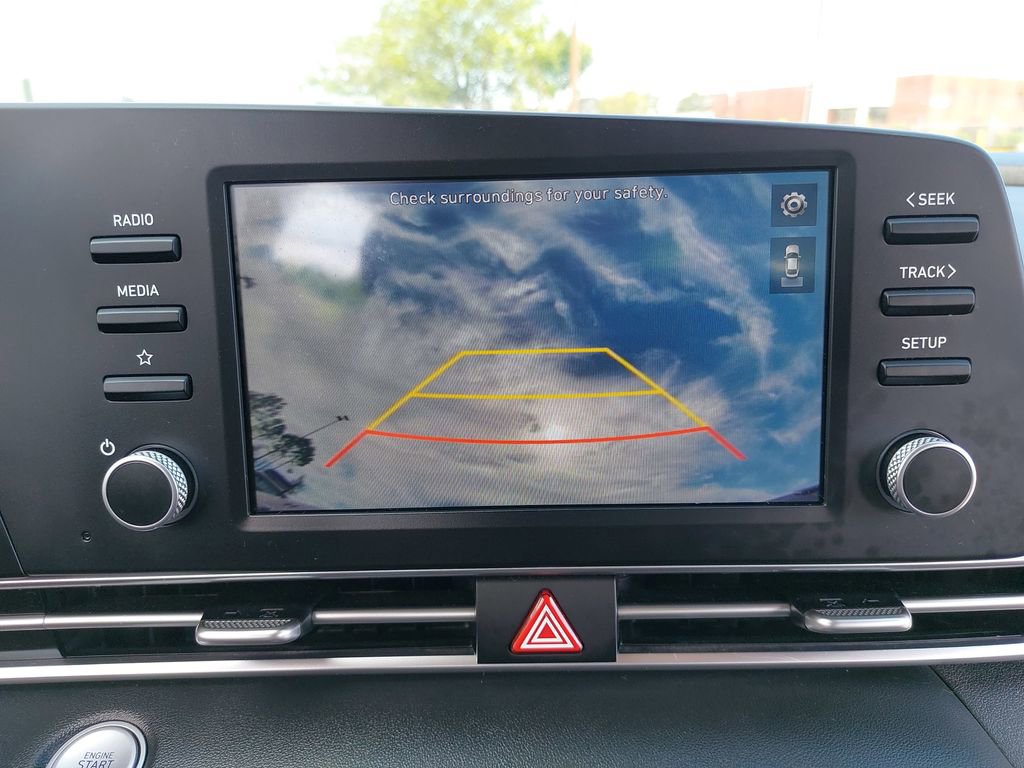Used 2023 Hyundai Elantra Blue FWD image 24