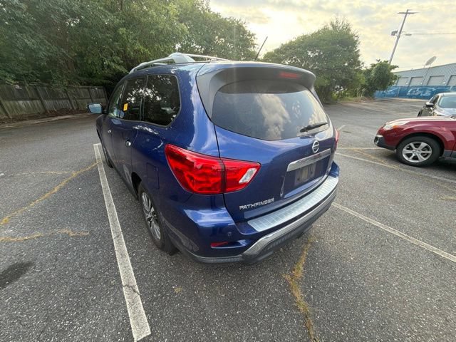 Used 2018 Nissan Pathfinder SV FWD image 7