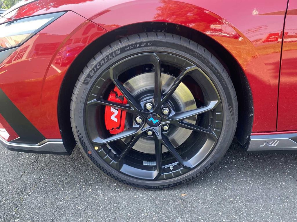 New 2025 Hyundai Elantra N image 15