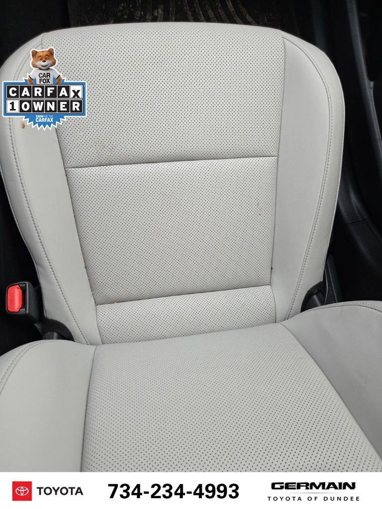 Used 2024 Toyota Prius XLE image 24