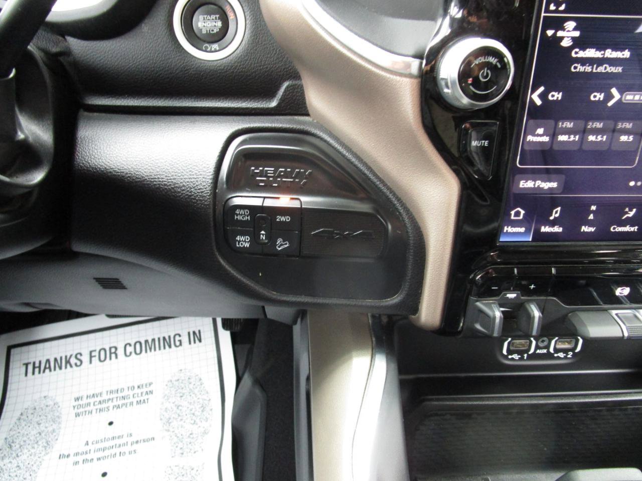 Used 2022 RAM 2500 Laramie AWD/4WD image 16