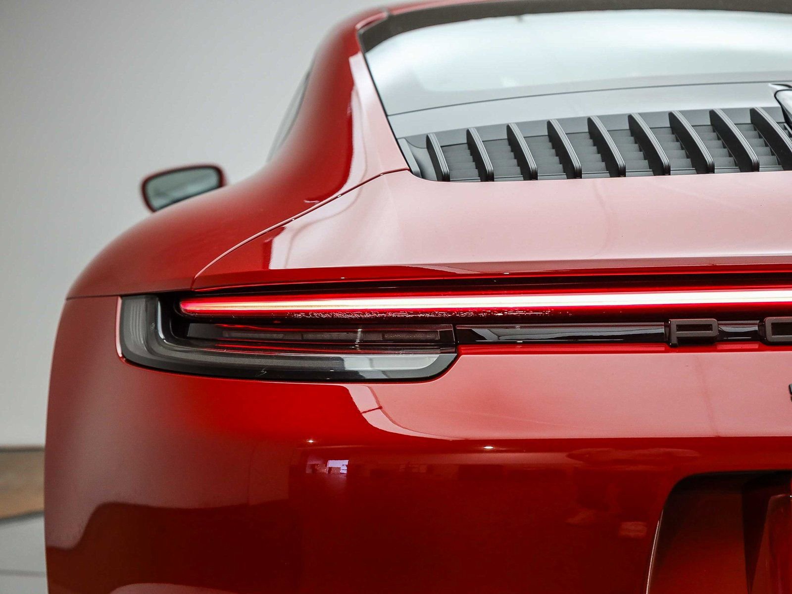 Used 2024 Porsche 911 Carrera S image 8