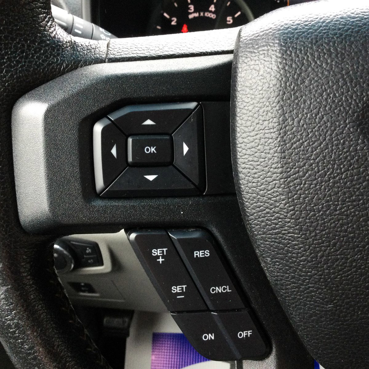 Used 2015 Ford F150 XLT w/ Equipment Group 302A Luxury AWD/4WD image 22